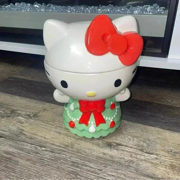 Hello Kitty Ceramic Christmas Tree Dress Cookie Jar NEW 2024 - Picture 6 of 12